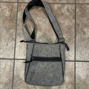 Thirty one crossbody purse